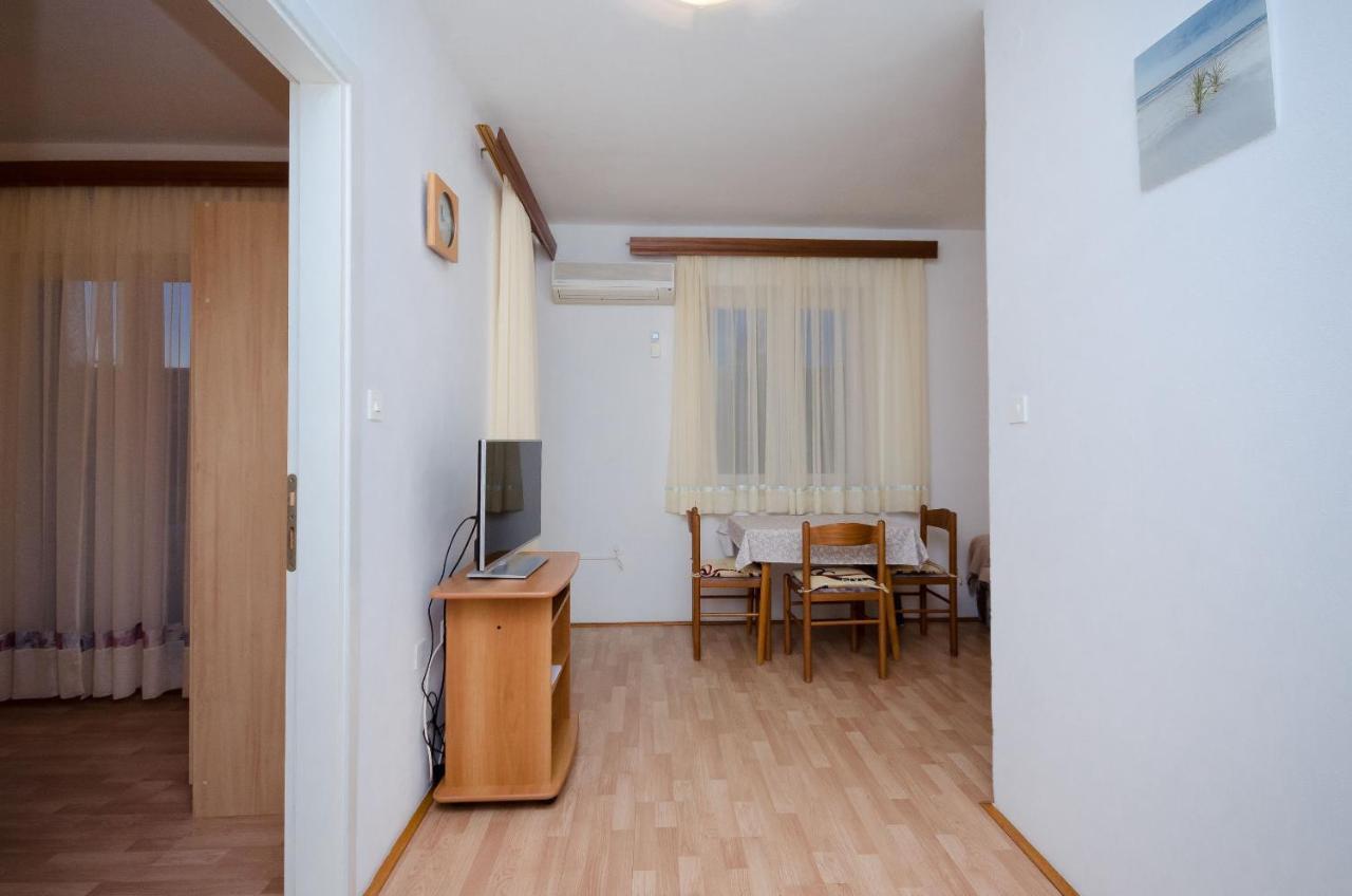 Apartments Ruza-Rajska Beach Lopar Εξωτερικό φωτογραφία