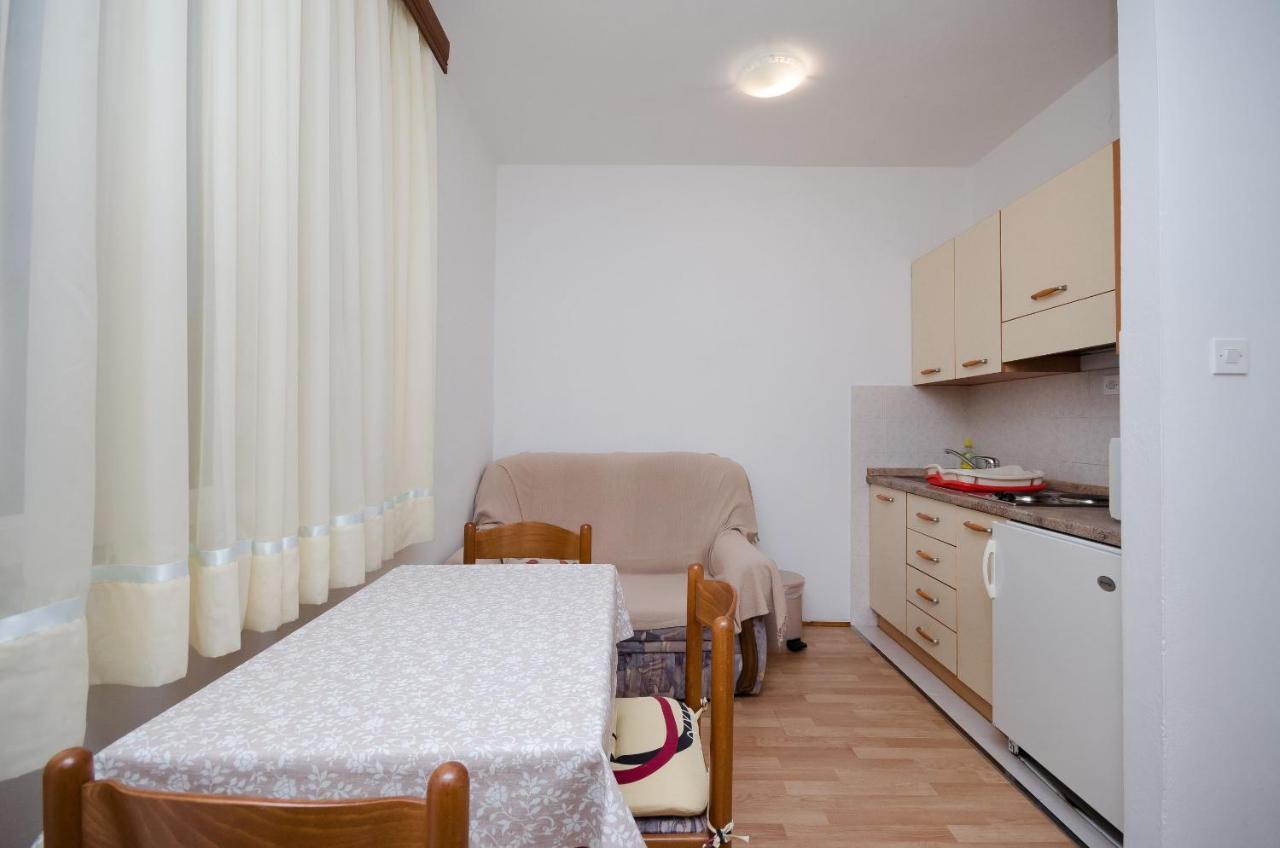 Apartments Ruza-Rajska Beach Lopar Εξωτερικό φωτογραφία