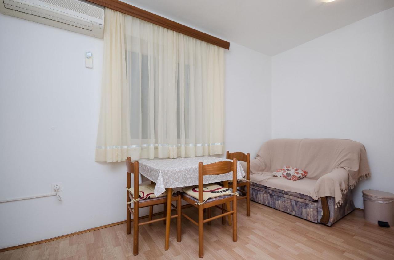 Apartments Ruza-Rajska Beach Lopar Εξωτερικό φωτογραφία